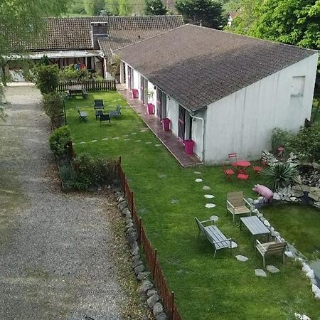 法威雷斯Les Garennes住宿加早餐旅馆 外观 照片